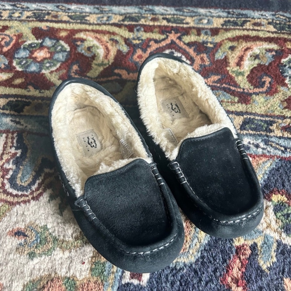 Ugg slippers